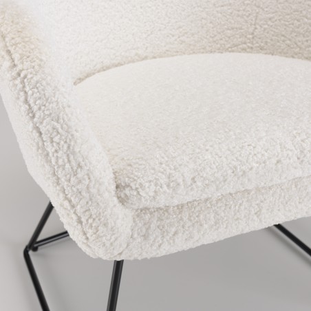 AGATHE Urban Armchair in White Bouclé Fabric - Cozy and Stylish