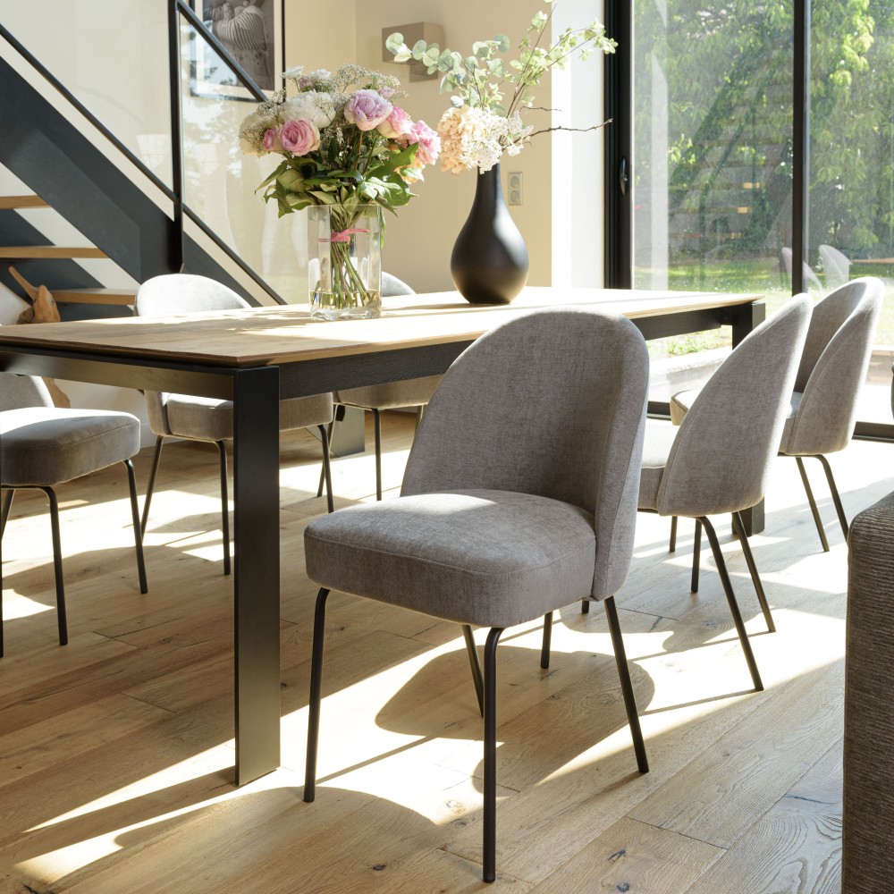 ULYSSE Set of 2 Chairs - Linen-Coloured Fabric with Black Steel Legs ULYSSE Set of 2 Chairs - Linen-Coloured Fabric with Black Steel Legs