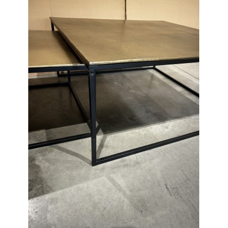 JOHAN - Set of 2 Nesting Tables in Gold Aluminum