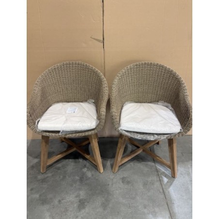 SECOND HAND - Set of 2 synthetic rattan garden armchairs with cushions and crossed legs