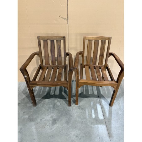 SECONDE MAIN - Ensemble de 2 fauteuils empilables en bois teck huilé
