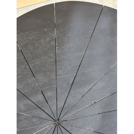 Ovoid coffee table with textured black | SECOND LIFE
