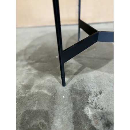 SECONDE MAIN - Table basse ronde noire D50cm piètement métal