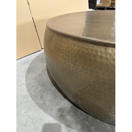 SECONDE MAIN - Table basse ronde 106x106cm effet martelé aluminium doré
