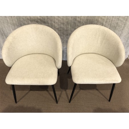 SECONDE MAIN - Lot de 2 chaises tissu écru dossier arrondi pieds acier noir