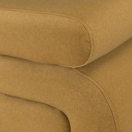 Pouf en tissu effet velours jaune moutarde | Collection Leopold