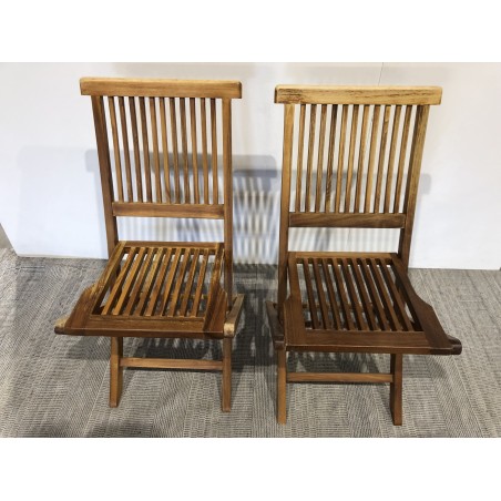 SECONDE MAIN - Lot de 2 chaises en teck huilé