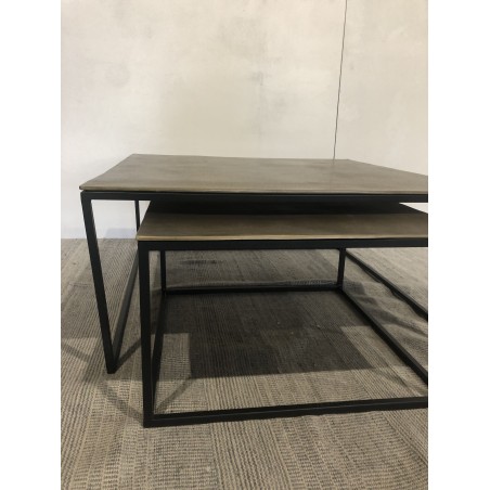 JOHAN - Set of 2 Nesting Tables in Gold Aluminum