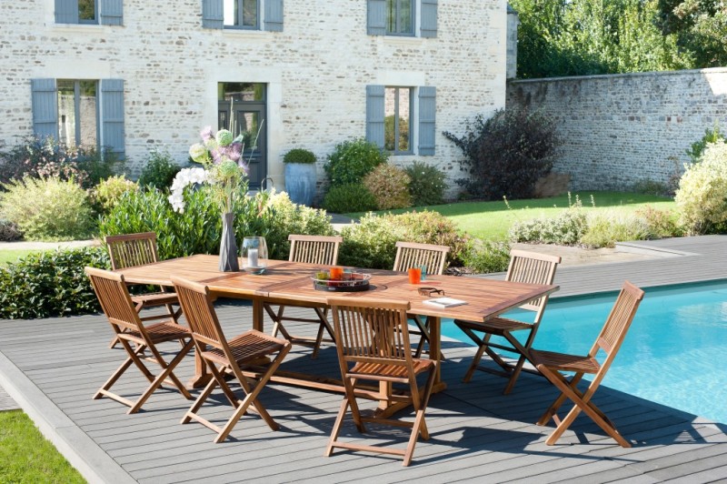 Table de jardin MAEVA en bois Teck huilé - 10/12 personnes Table de jardin MAEVA en bois Teck huilé - 10/12 personnes