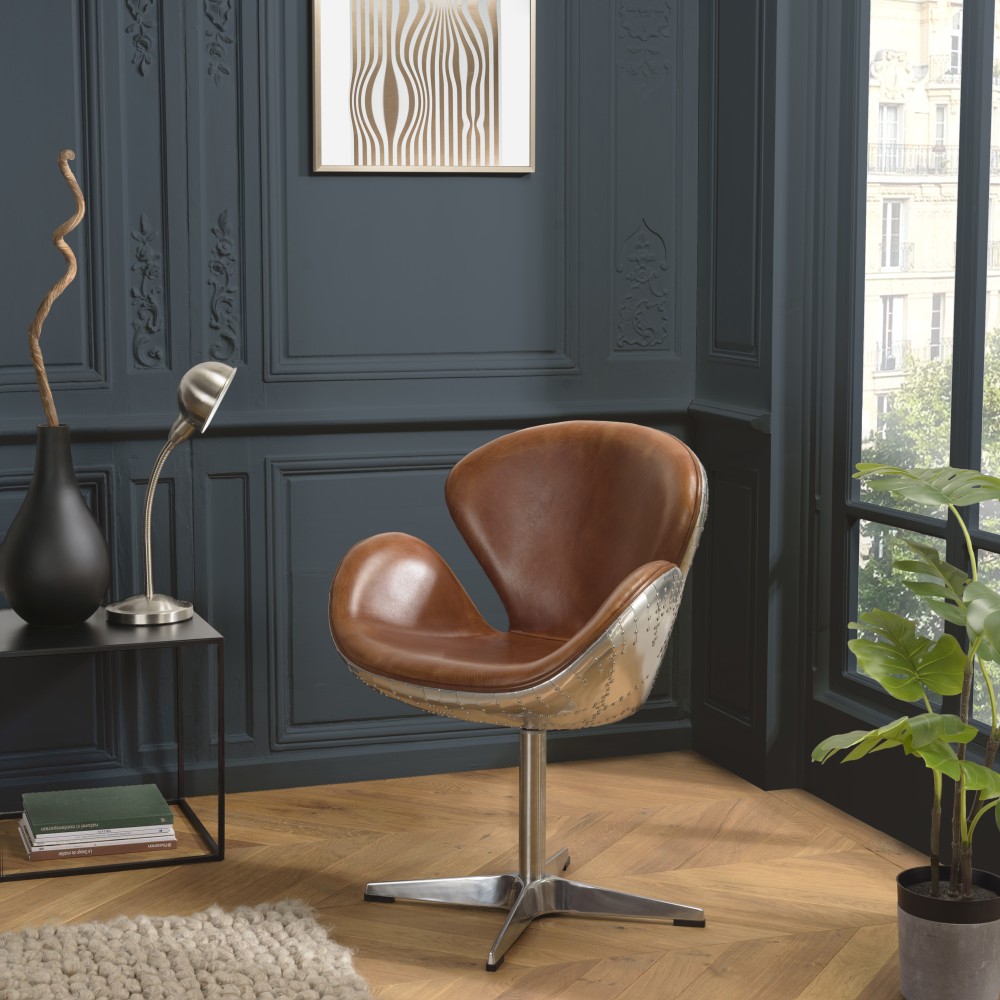 Fauteuil marron NEVADA vintage en cuir et aluminium Fauteuil marron NEVADA vintage en cuir et aluminium