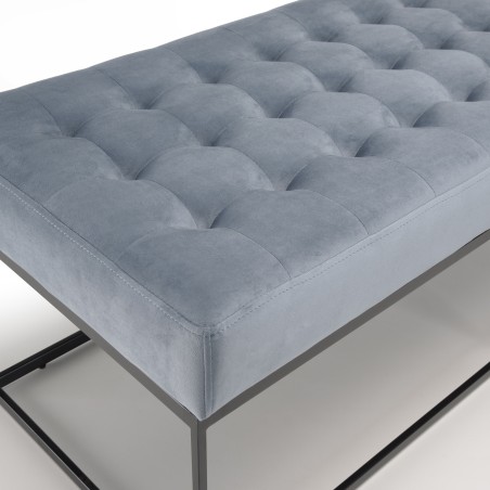 Banc velours bleu clair AGATHE - Structure métal noir